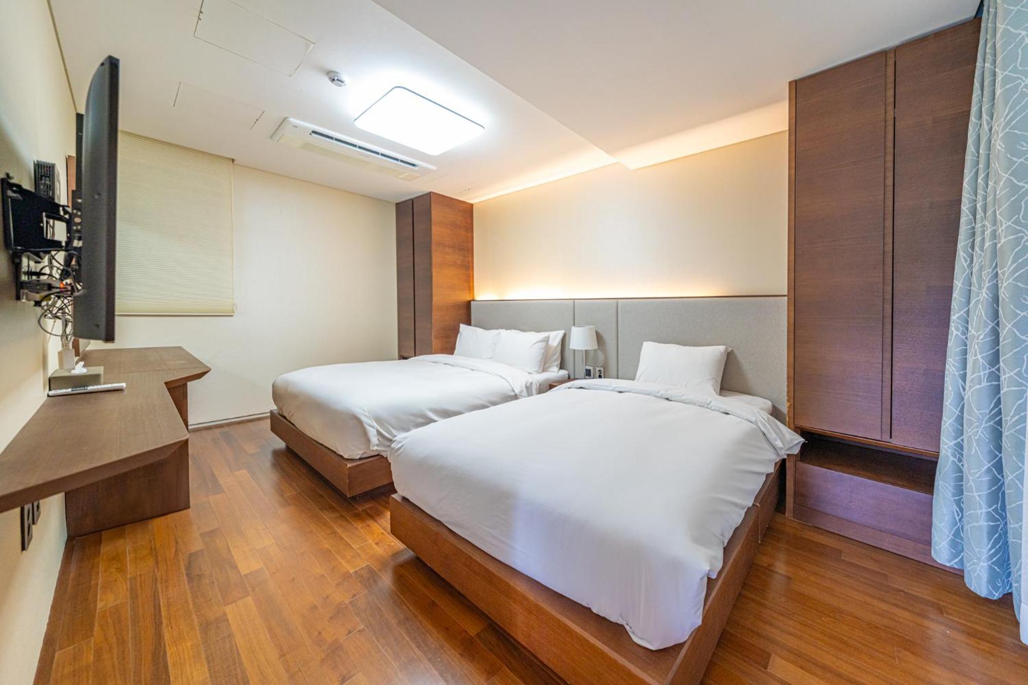 Velum Resort Seogwipo Ngoại thất bức ảnh