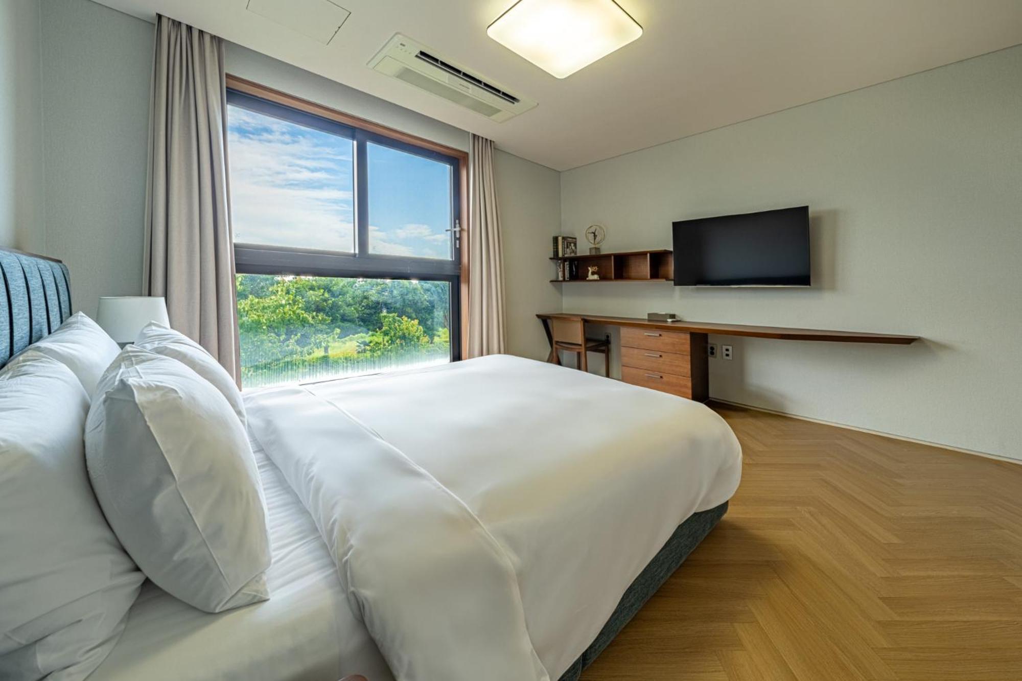 Velum Resort Seogwipo Ngoại thất bức ảnh